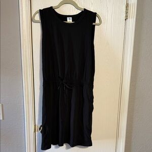 Elegant Black Midi Dress